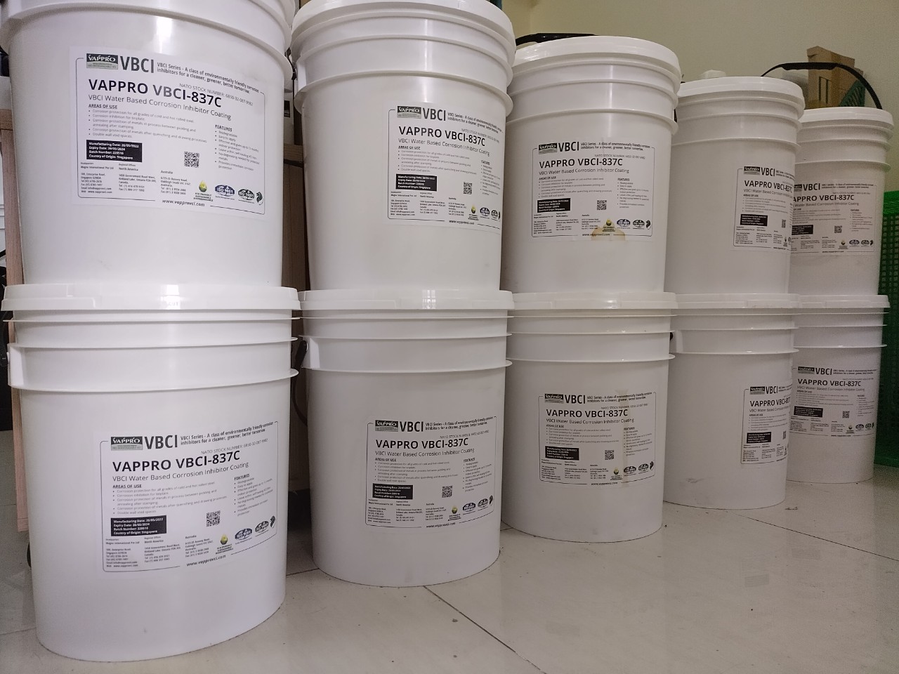 Hóa chất tẩy rửa công nghiệp