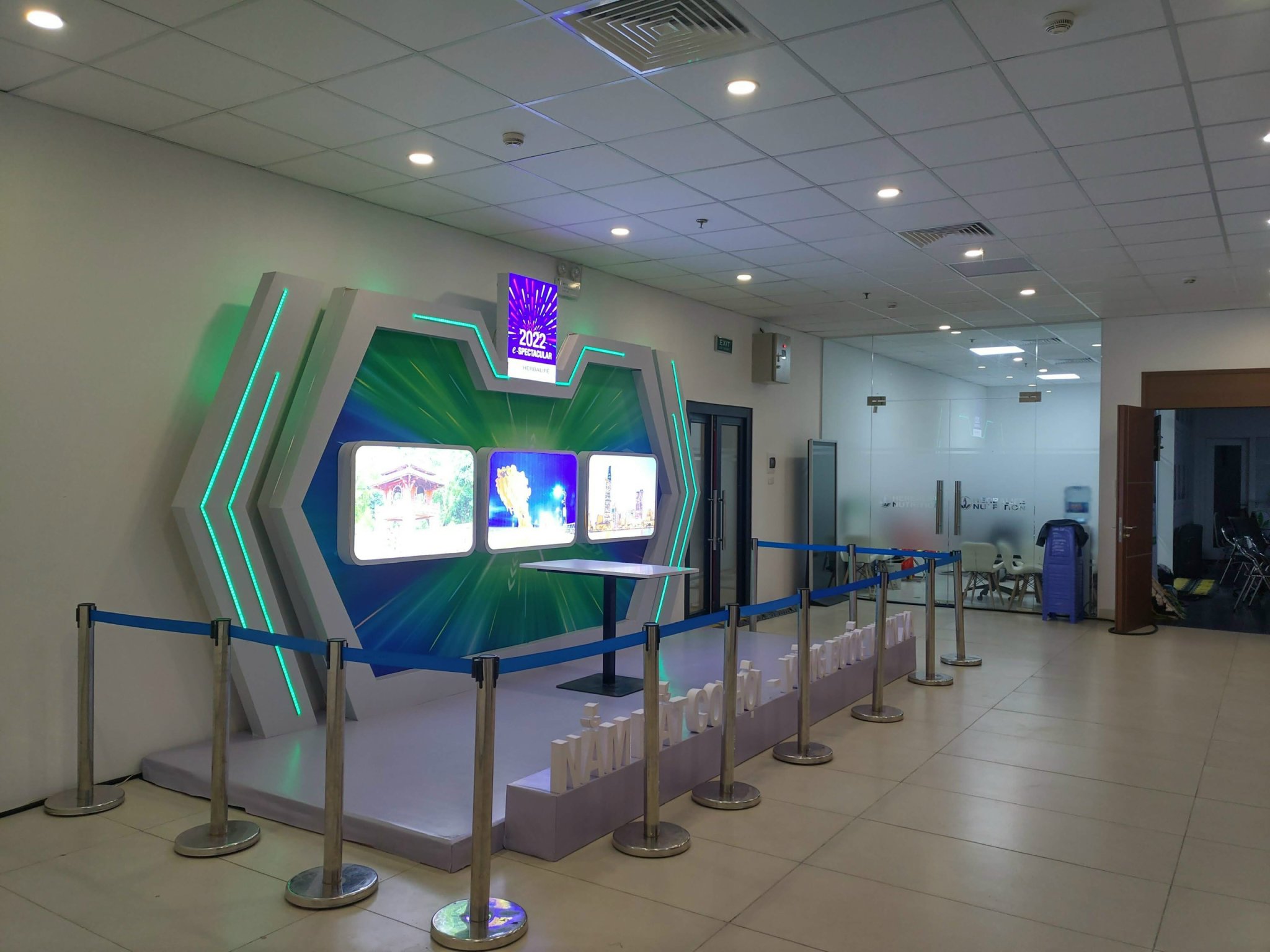 Tổ chức sự kiện