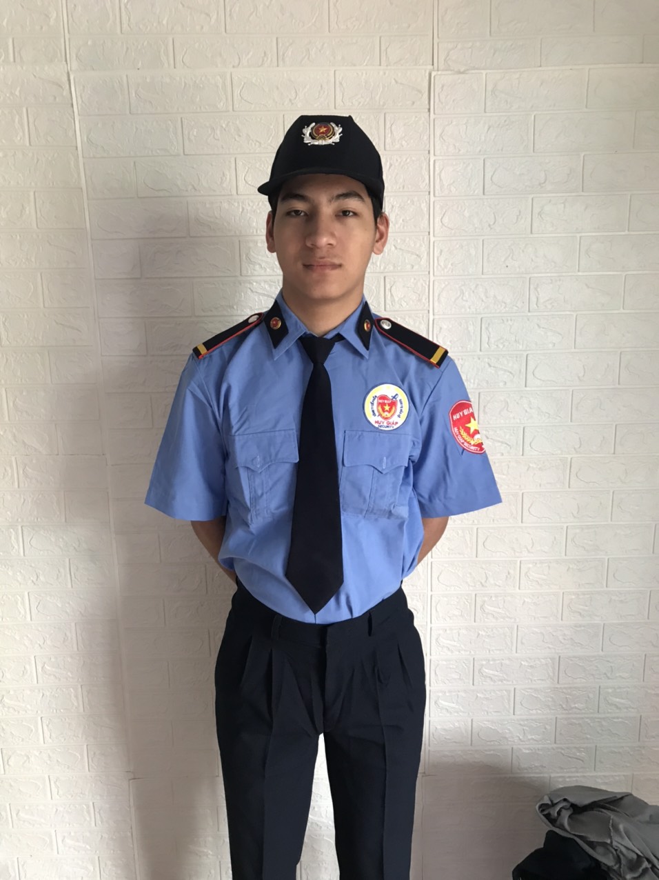 Nhân viên bảo vệ