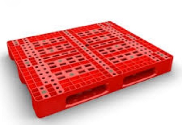 Pallet nhựa cũ