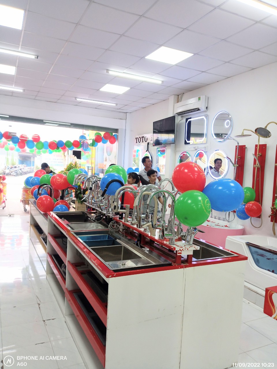 Thiết bị vệ sinh
