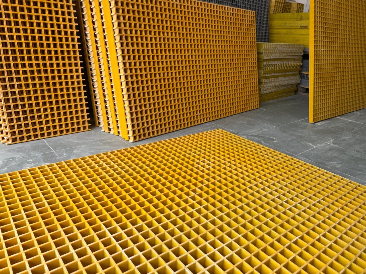 Tấm sàn Grating