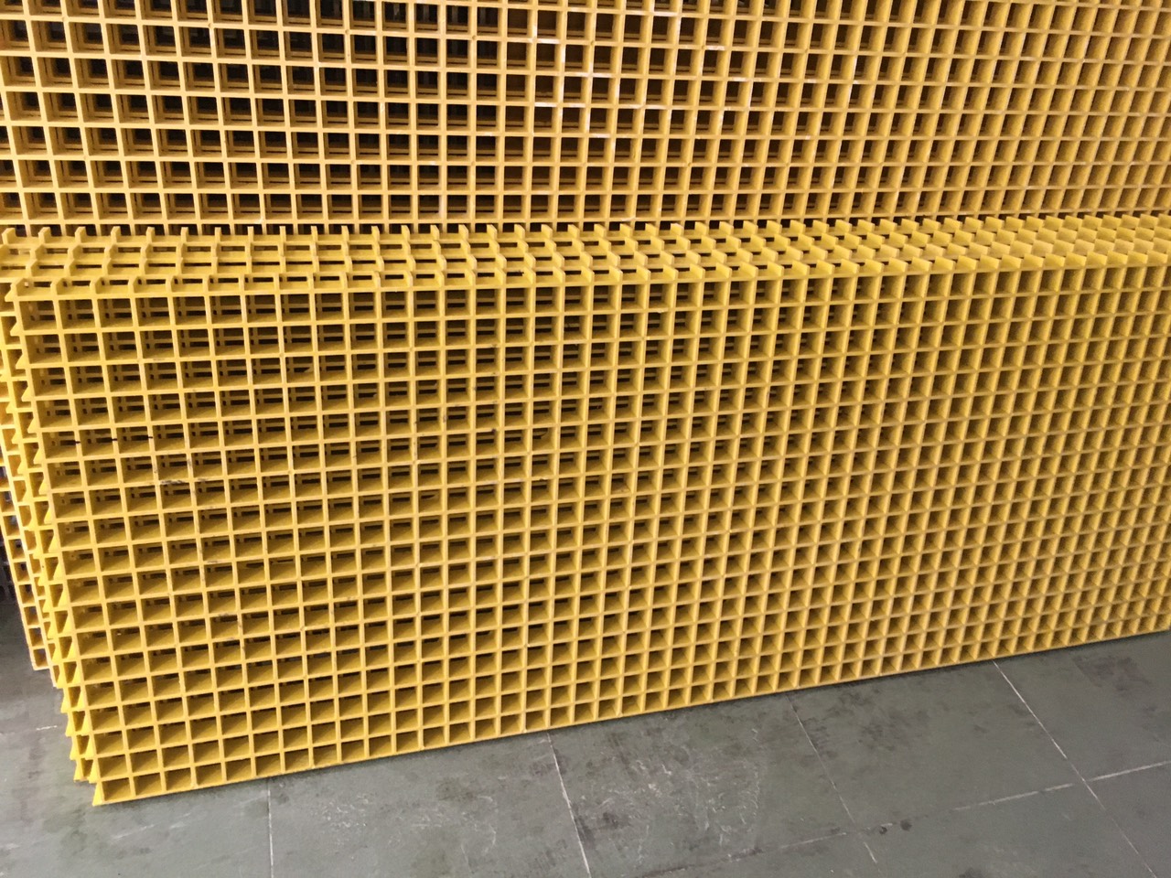 Tấm sàn Grating