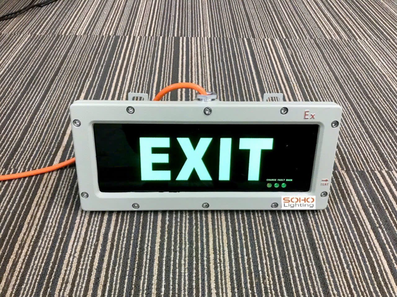 Đèn exit
