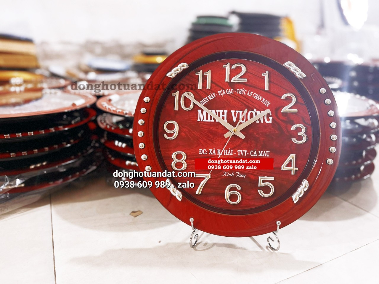 Đồng hồ treo tường