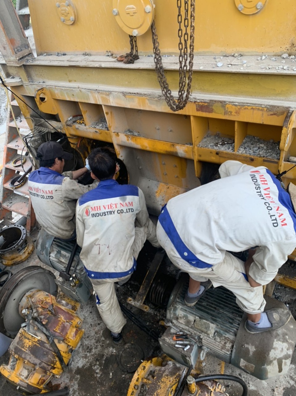sữa chữa bảo dướng trạm