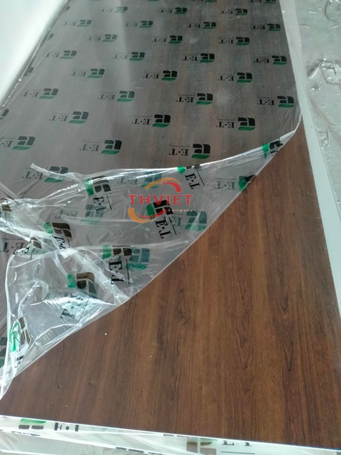 Màng bảo vệ bề mặt gỗ