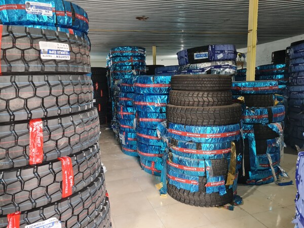 Lốp xe các loại