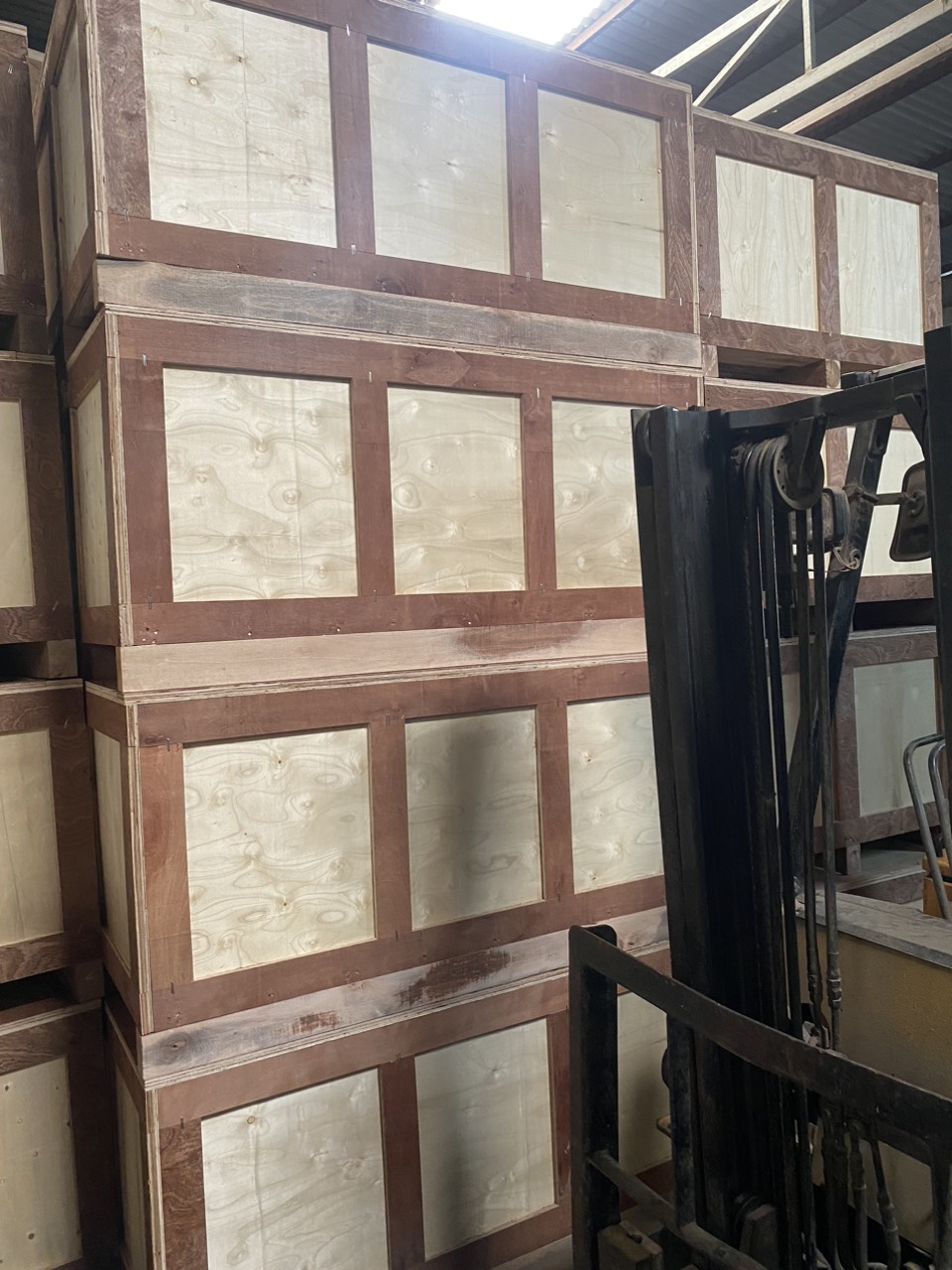 Pallet gỗ