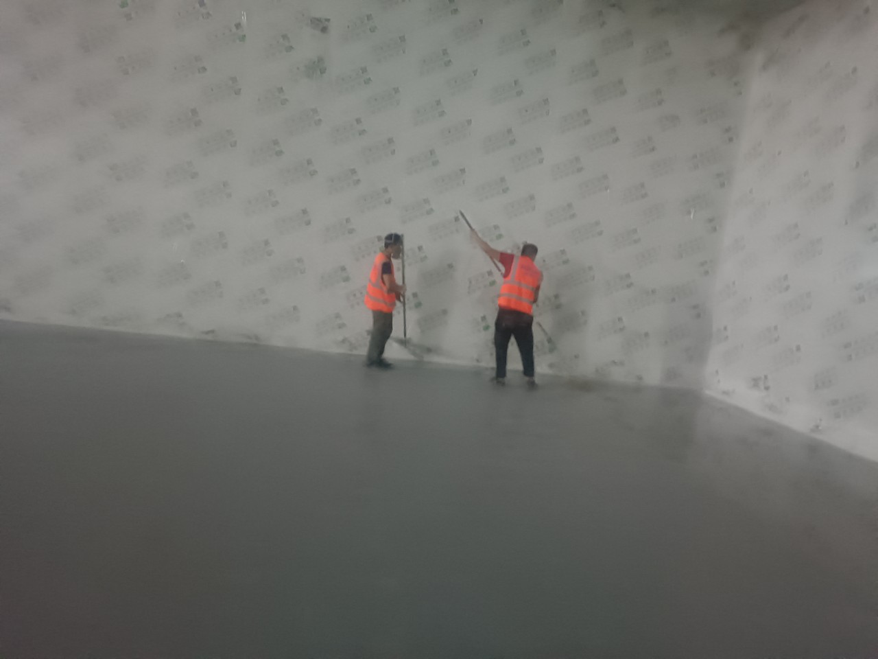 Thi công sơn epoxy