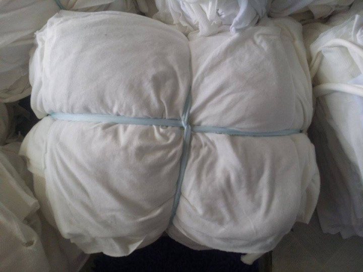 Giẻ lau công nghiệp màu trắng
